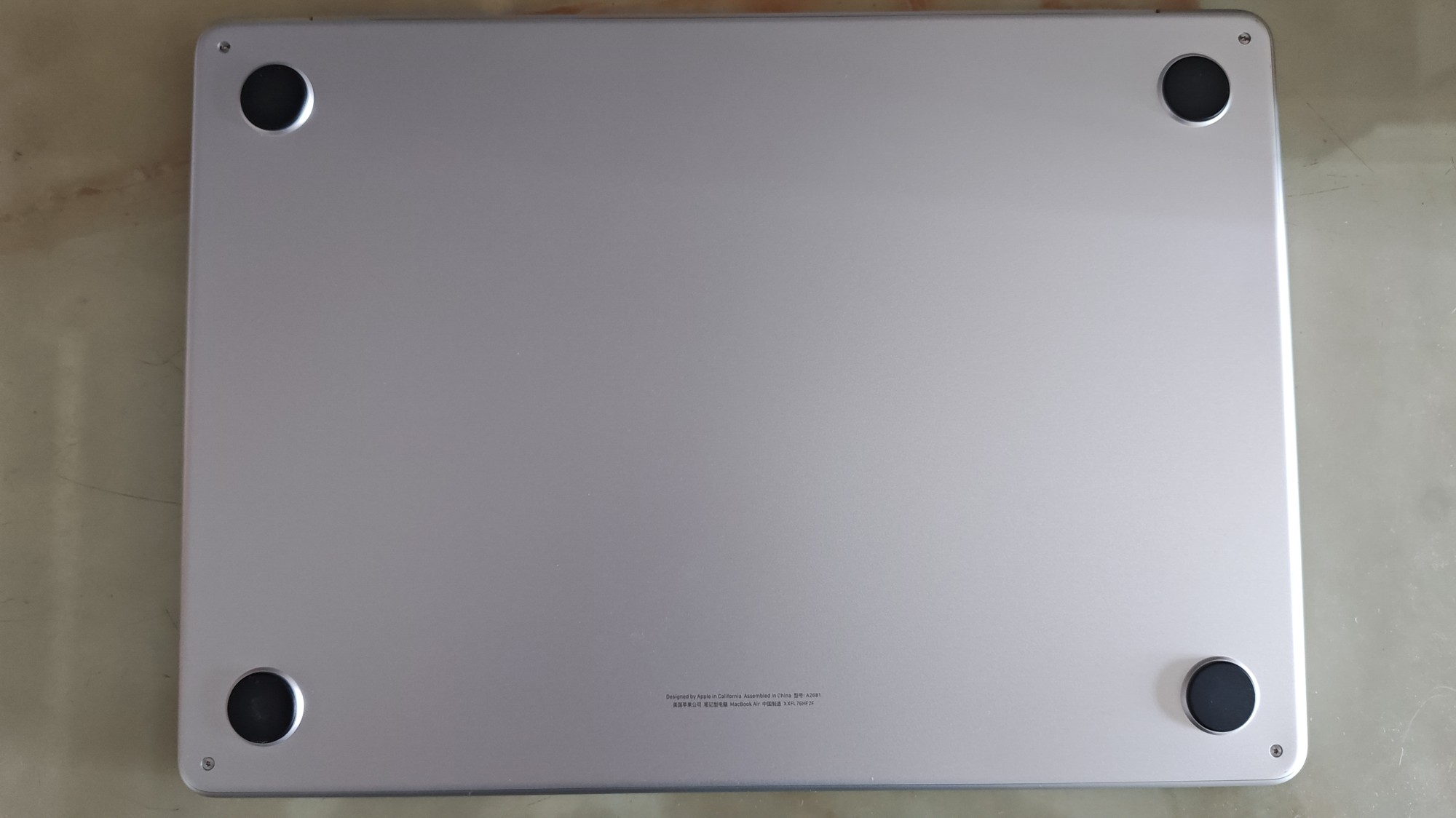 MacBook Air (A2681) rear.jpg